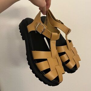 Nordstrom Tan Fisherman Sandals